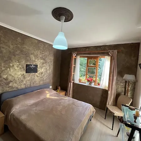 Cozy Old Train Station アパート