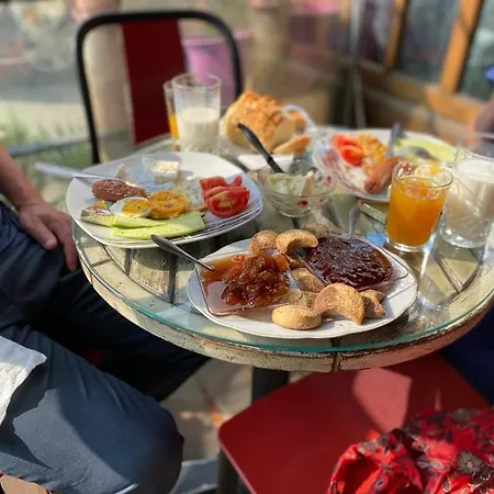 Appartement Cozy Old Train Station Tirana