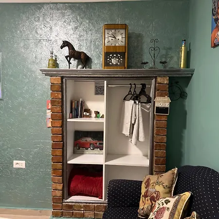 Cozy Old Train Station * Tiran